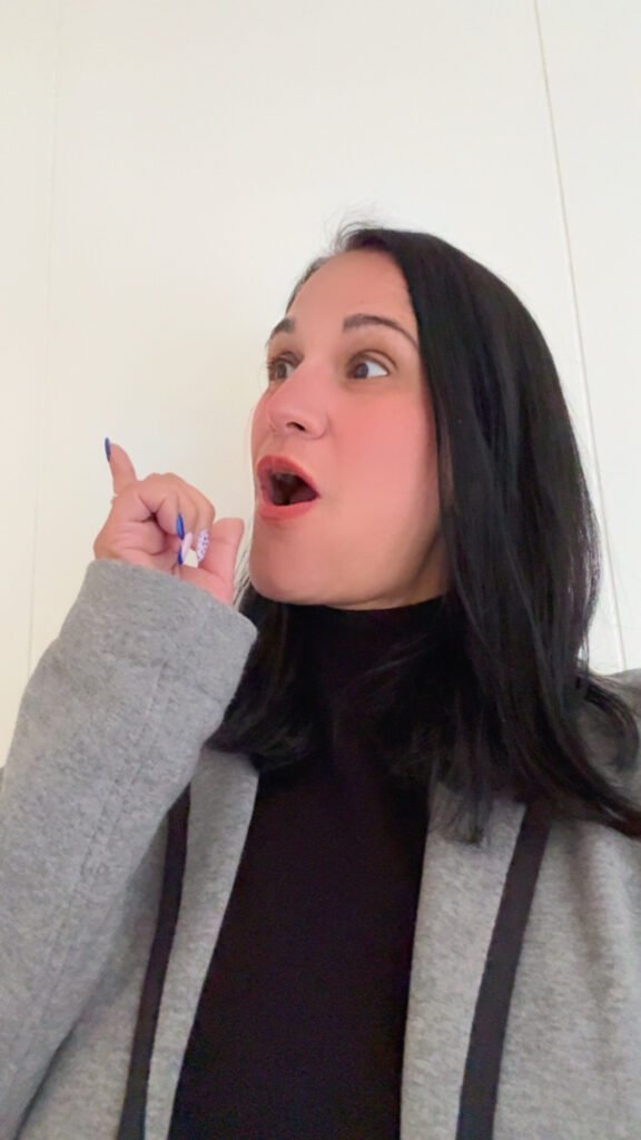 FEBE2451 E481 4450 8C8D EFF04A5C301B 576x1024